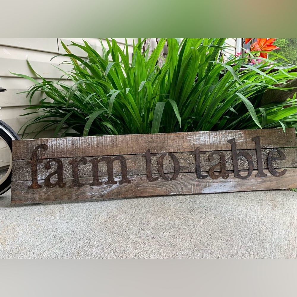Wood Farm to table sign